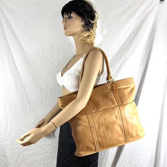 80's COACH Tan Leather Vintage Large Shopper Tote Bag Made in The United States - Picture 17 of 17